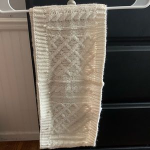 White Infinity scarf